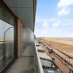 Lecompte Apartment In Blankenberge