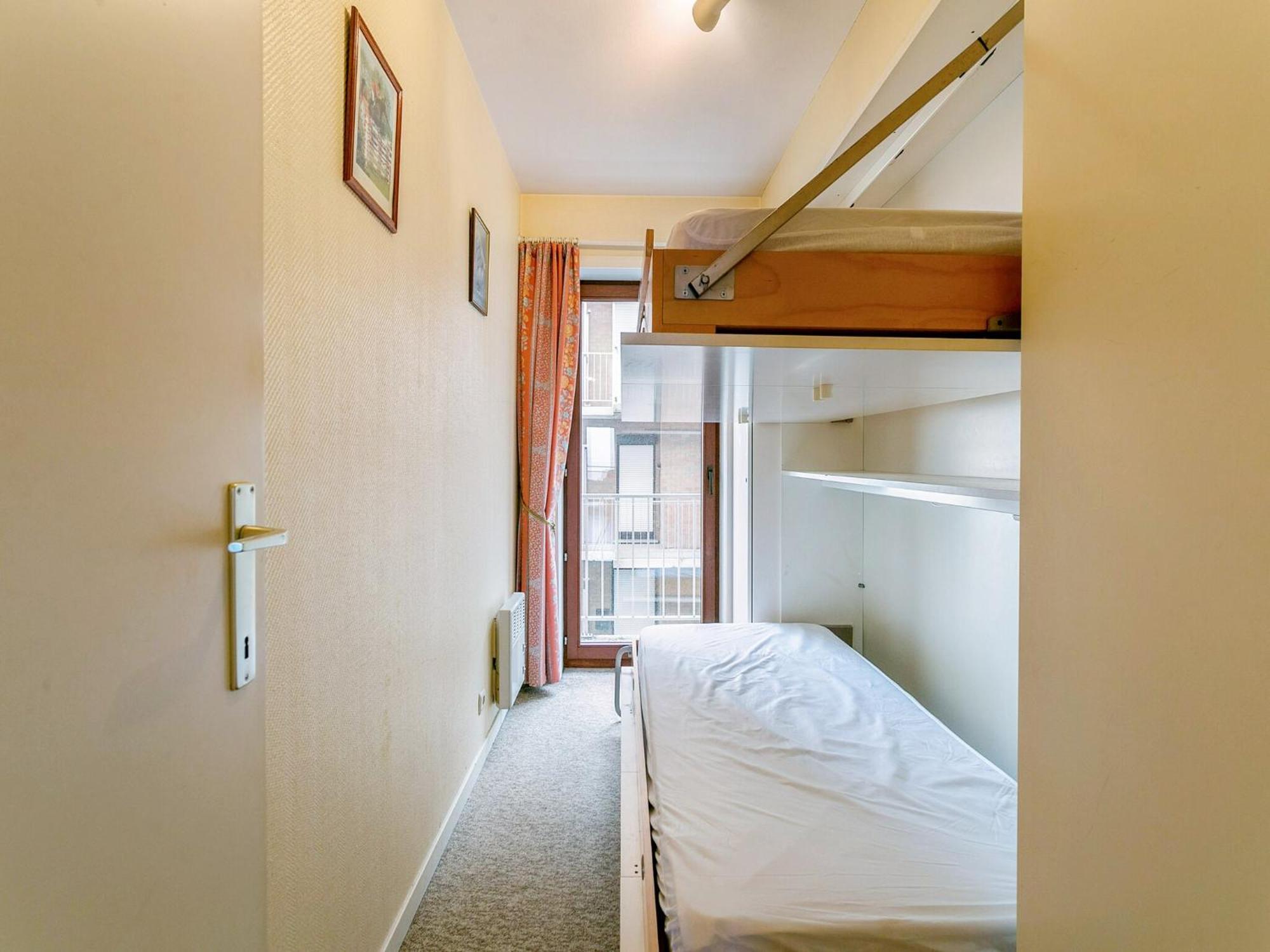 Lecompte In Appartement